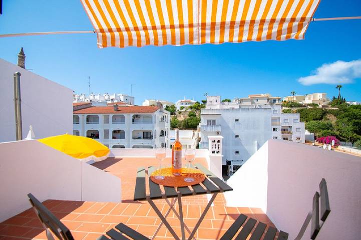 Ferienwohnung für 2 Personen, mit Terrasse in Lagoa - 2