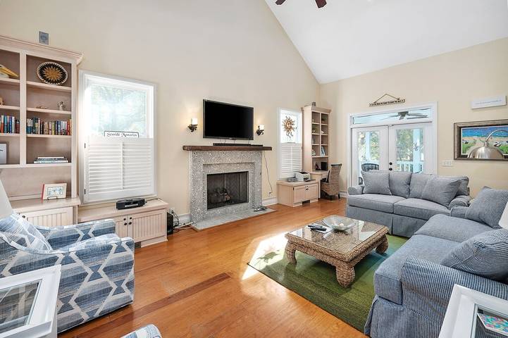 Vacation rental for 8 people, with pets in St. Simons Island