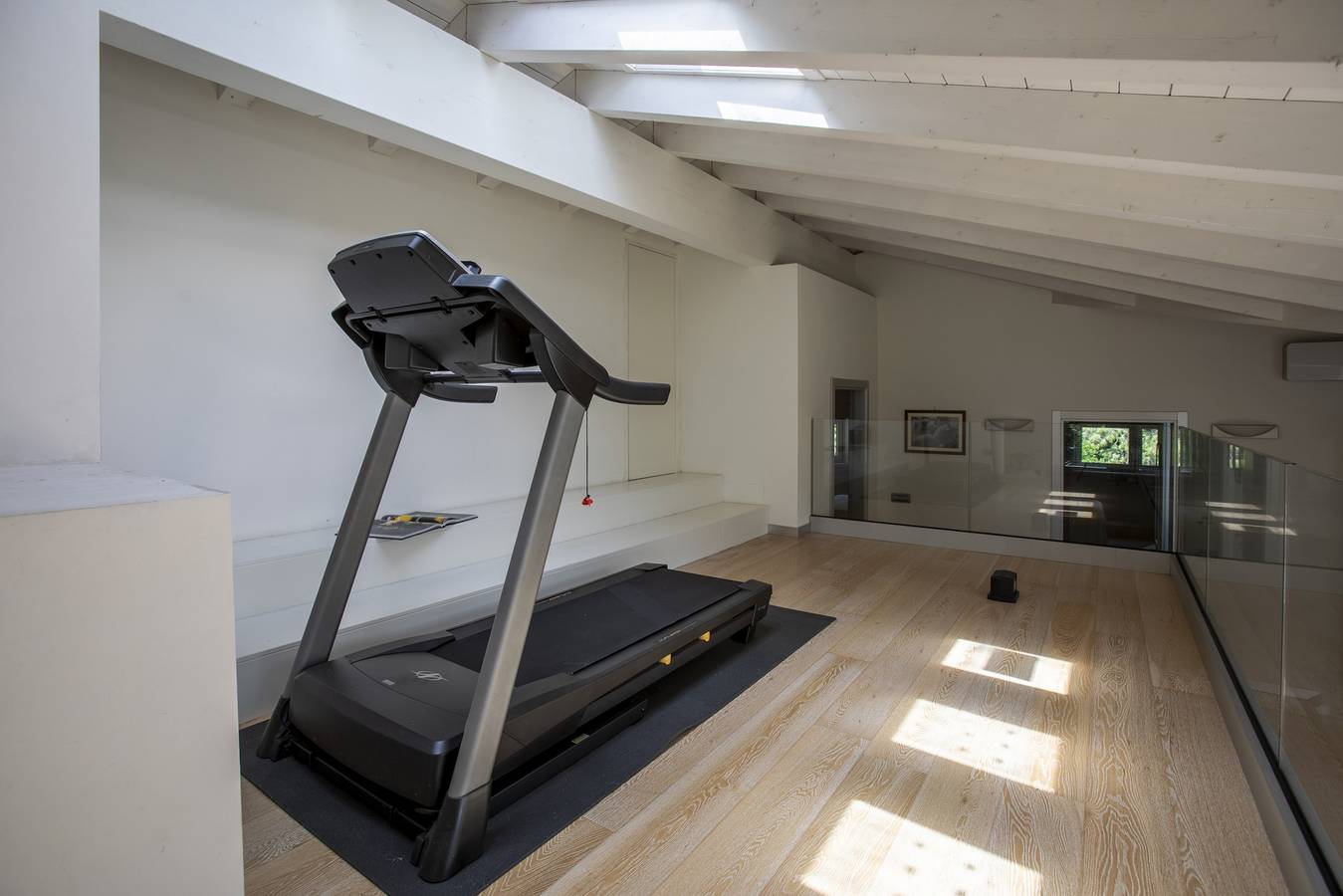 Villa pour 12 personnes avec jardin in Dormelletto, Lago Maggiore (Piemonte)
