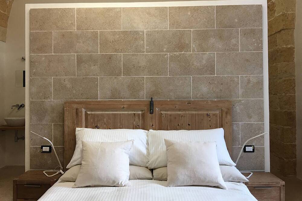 Apartamento entero, Casafrancisa, 1830s Salento Historic House, renovated in 2021 in Galatone, Golfo de Tarento