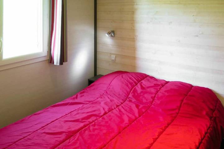 Location de vacances pour 6 personnes, avec jardin et piscine, animaux acceptés à Marminiac - 2