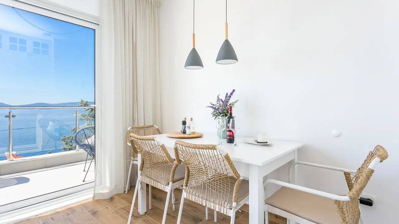 Ganze Ferienwohnung, Ferienwohnung für 4 Personen (43 m²) in Pisak in Pisak, Omis-Riviera