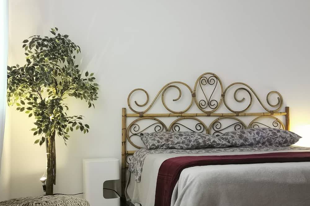 Villa con giardino e idromassaggio indipendente Arenella in Siracusa, Siracusa e dintorni