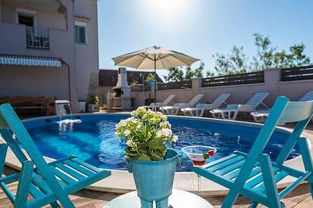 Villa Toni | Adriatic Luxury Villas in Murvica (Poličnik), Poličnik