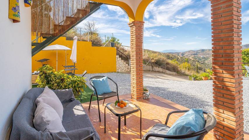 Villa für 6 Personen, mit Balkon/Terrasse und Pool, mit Haustier in Torrox - 3