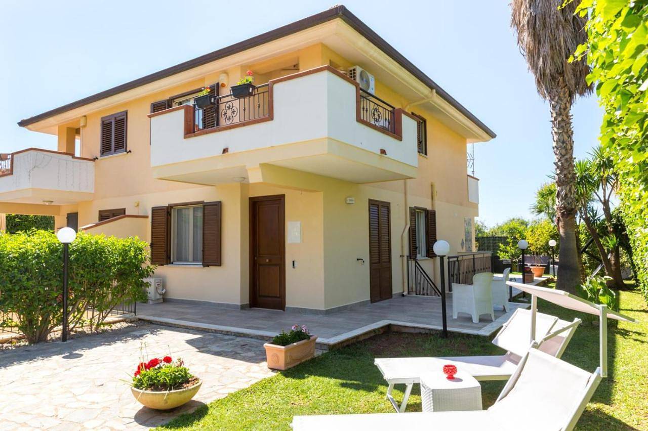 Double Room with Garden View in Isola delle Femmine, Provincia di Palermo