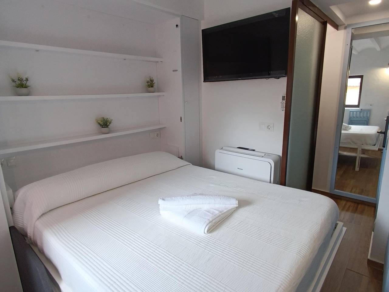 Entire studio, Bobal in La Vila Joiosa, Costa Blanca