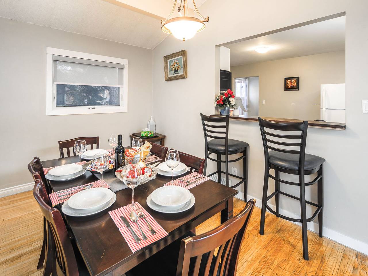 Willkommen in diesem möblierten, gemütlichen und komfortablen ganzen Haus in de in Calgary, Kanadische Rocky Mountains