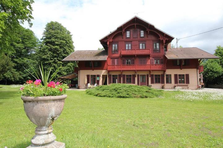 Location de vacances pour 7 personnes, avec jardin à Mitzach