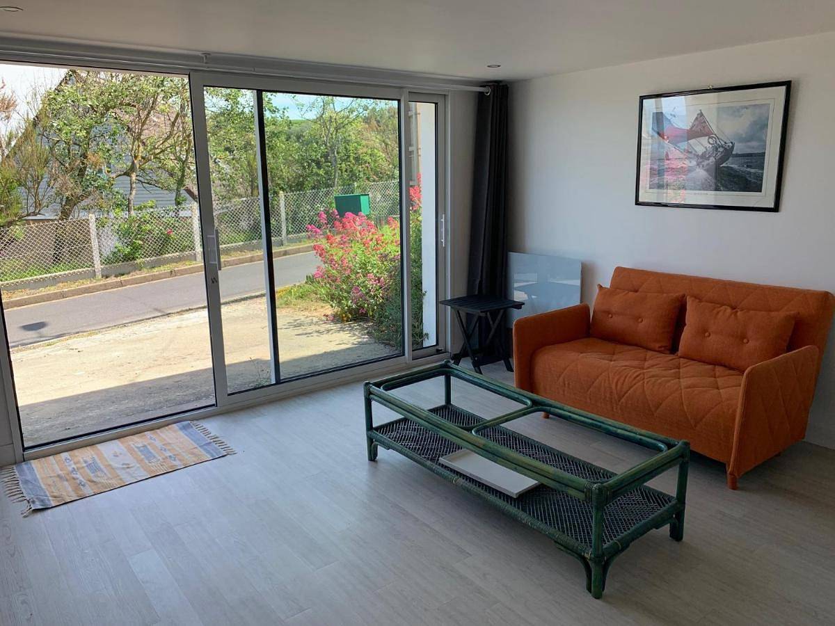 Double Room with Sea View in Omaha Beach, Saint-Laurent-sur-Mer