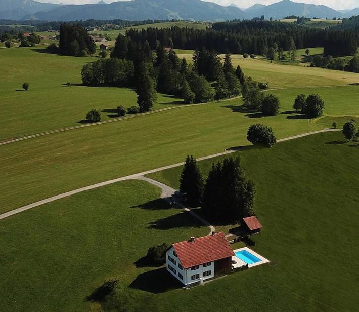 Ferienhaus für 6 Personen, mit Terrasse und Garten sowie Pool und Sauna