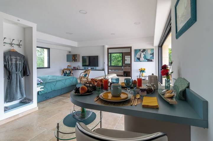 Chambre d’hôte pour 2 personnes à Mollégès - 2