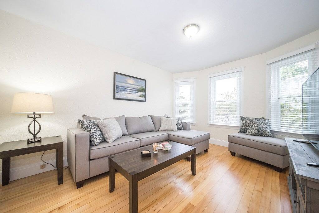 Apartment for 7 Guests in Boston, Massachusetts