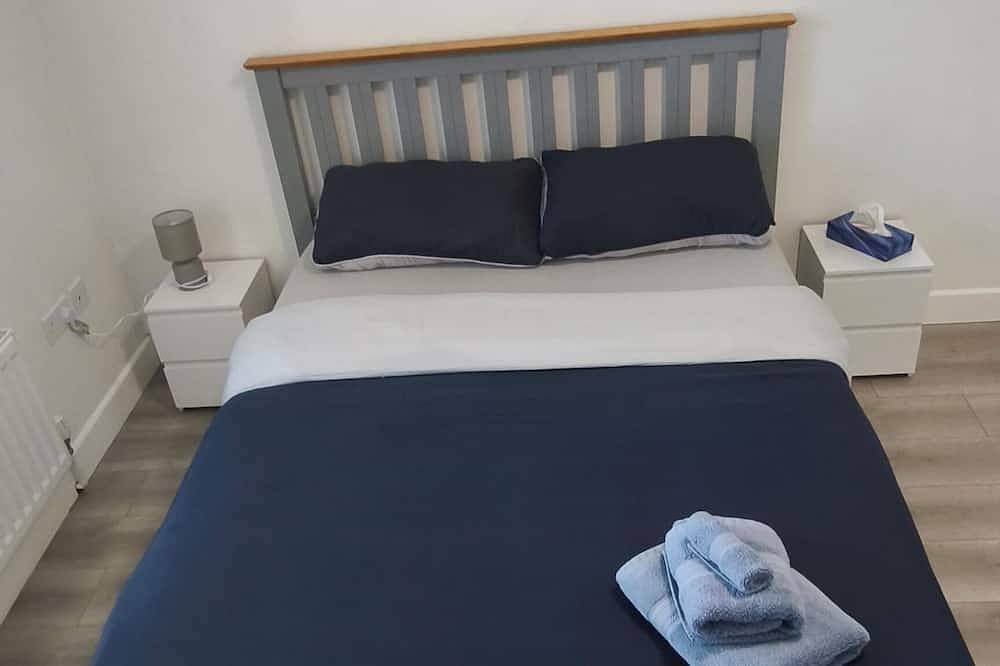 Ganze Wohnung, Doppelzimmer mit eigenem Bad - Chelmsford Town in Chelmsford, Essex