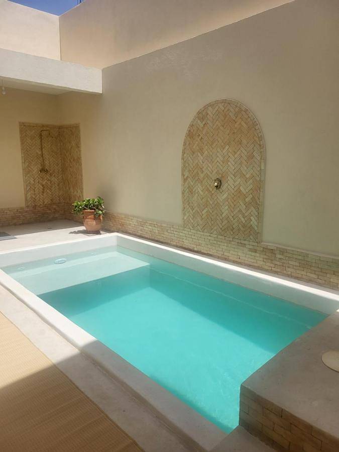 Maison d’hôte pour 2 personnes, avec terrasse ainsi que piscine et jardin à Tiznit