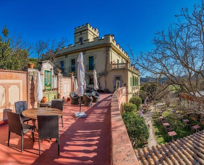 Hotel para 2 personas, con jacuzzi y terraza - 1