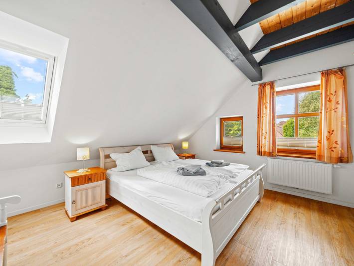 Ferienwohnung für 4 Personen, mit Terrasse und Seeblick in Greetsiel - 3