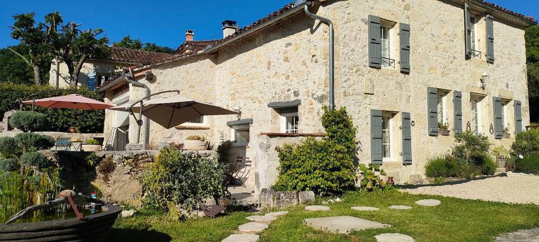 Chambre d’hôte pour 2 personnes, avec Terrasse ainsi que Jardin et Vue à Castéra-Lectourois