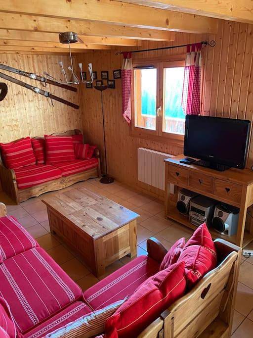 Chalet pour 10 personnes, avec sauna ainsi que balcon et vue à Le Biot - 4
