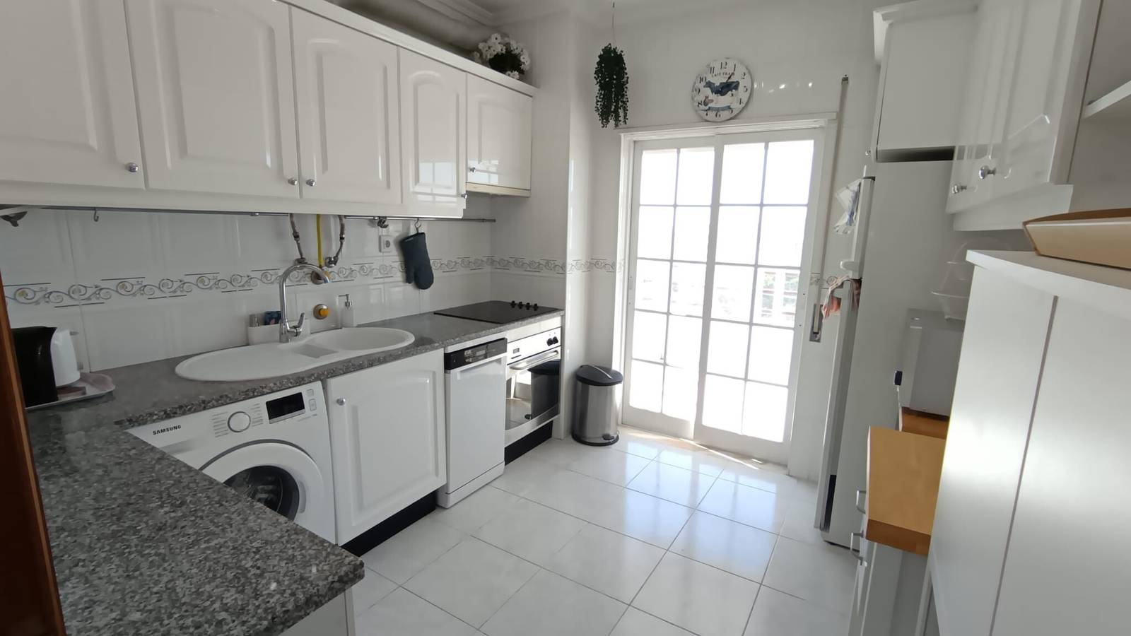 Holiday Home 'Apartamento Com Vista Panôramica' with Sea View, Wi-Fi and Air Conditioning in Quarteira, Faro District