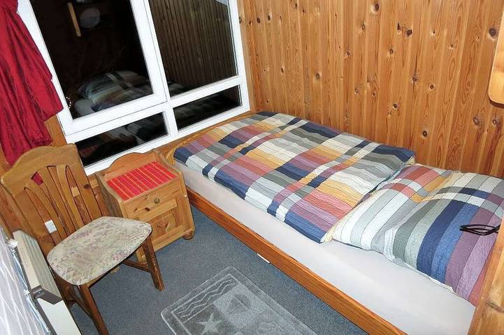 Ferienhaus für 5 Personen, mit Terrasse und Sauna im Weserbergland - 4