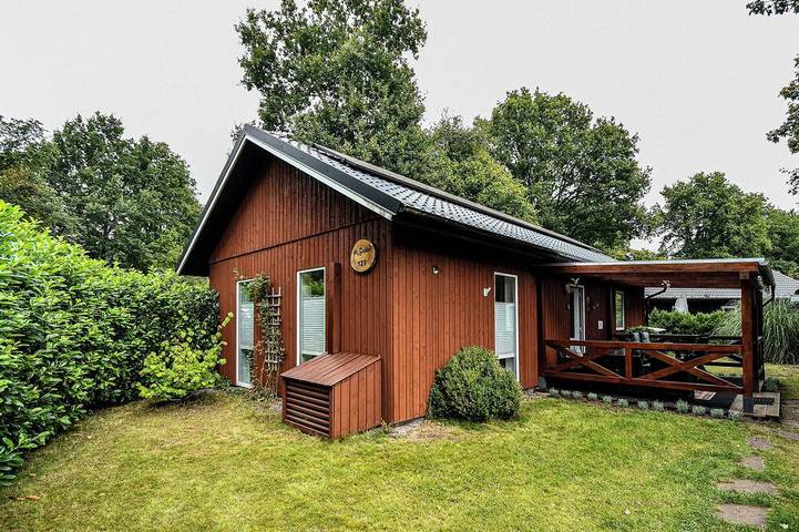 Ferienhaus für 4 Personen, mit Terrasse und Garten - 1
