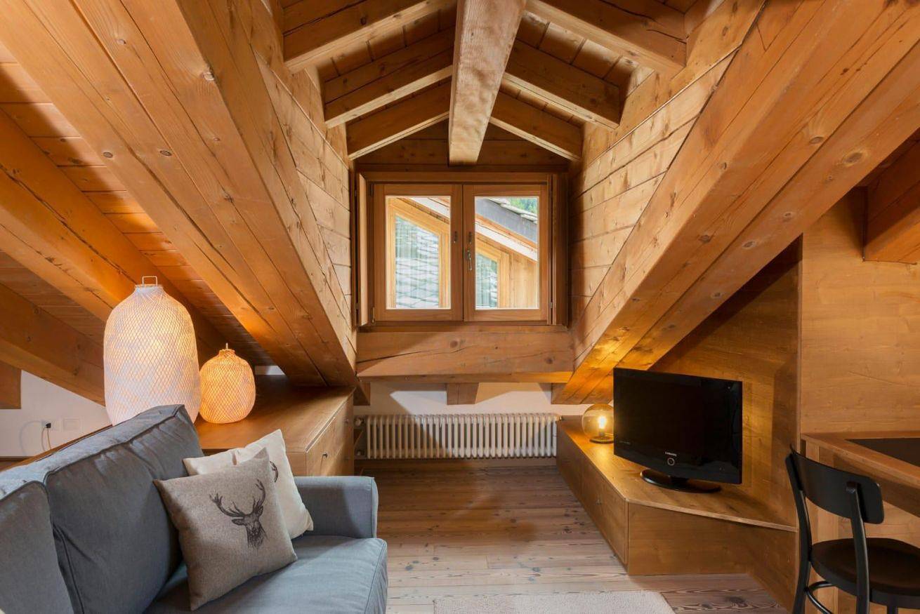 Entire apartment, 0751 - Apt Jardin Des Alpes - Let yourself be enchanted by the magic of the mountains in La Thuile (town), La Thuile