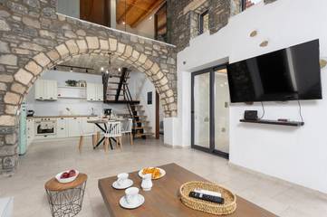 Villa for 6 Guests in Lardos (Municipality), Rhodes, Picture 4
