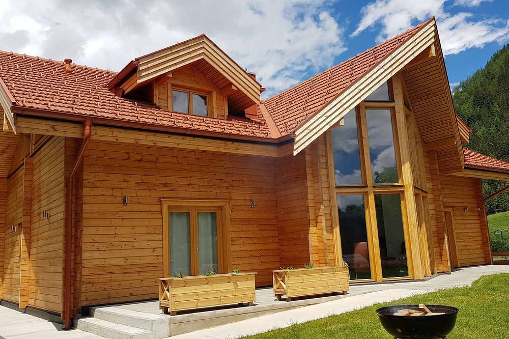 Houghton Haus öffnet die Alpen für alle in Mallnitz, Nationalpark Hohe Tauern