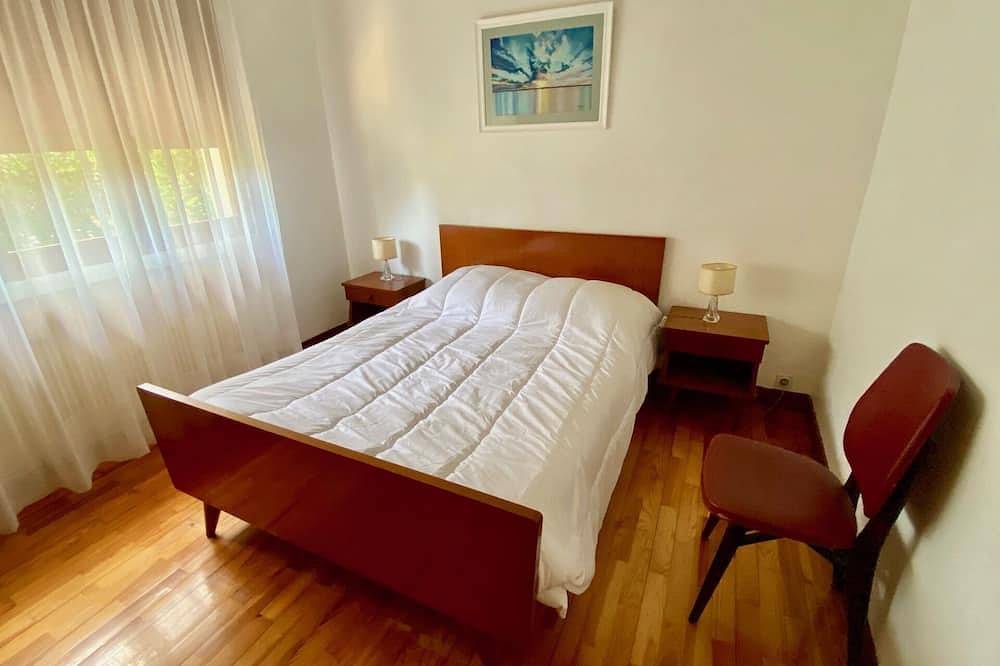 Vacation home in neat retro style - everything on foot in Le Canon, Lège-Cap-Ferret