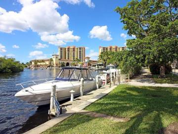 Vacation Home for 6 Guests in Cape Coral, Southwest Florida, Picture 1