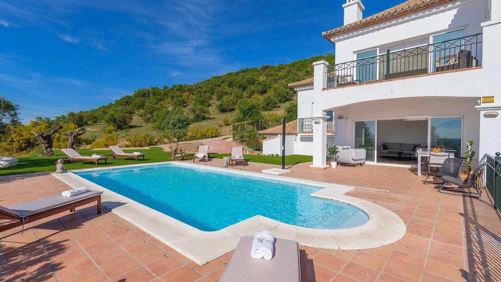 Villa Latina Golf Arcos de la Frontera by Ruralidays in Arcos de la Frontera, Pueblos Blancos