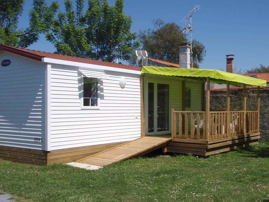 Camping Au Pigeonnier - Mobilhome 4 personnes - Life Pmr in Le Château-d'Oléron, Côte de Beauté