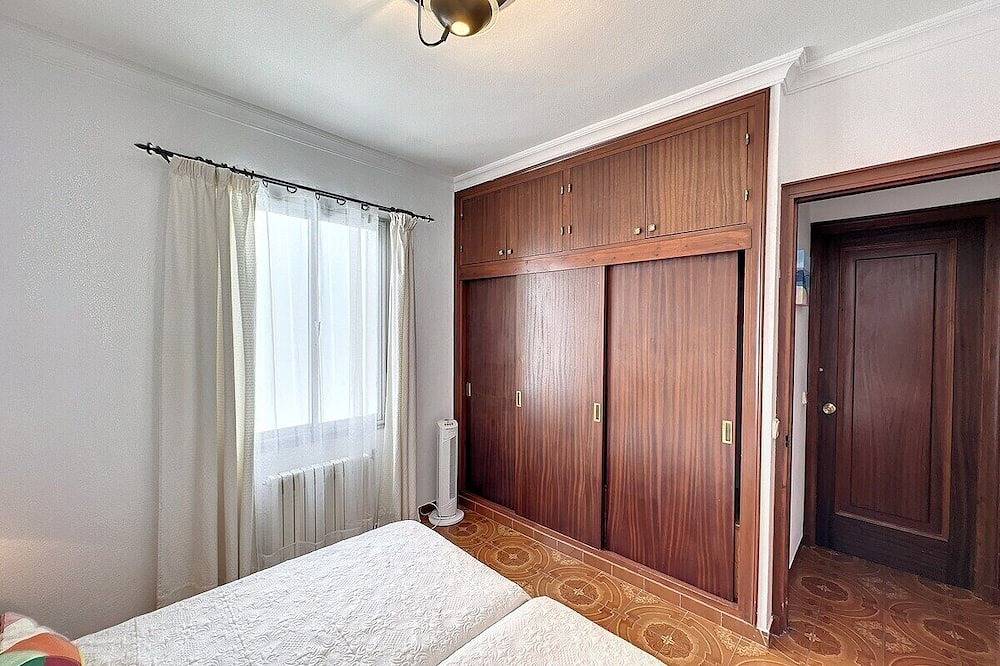 Apartamento entero, Apt. tres habitaciones Fornells in Fornells, Es Mercadal