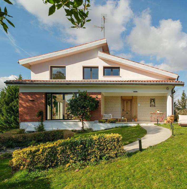 Casa rural para 8 personas, con Jacuzzi y Terraza además de Jardín y Piscina en Reserva de la Biosfera de Urdaibai