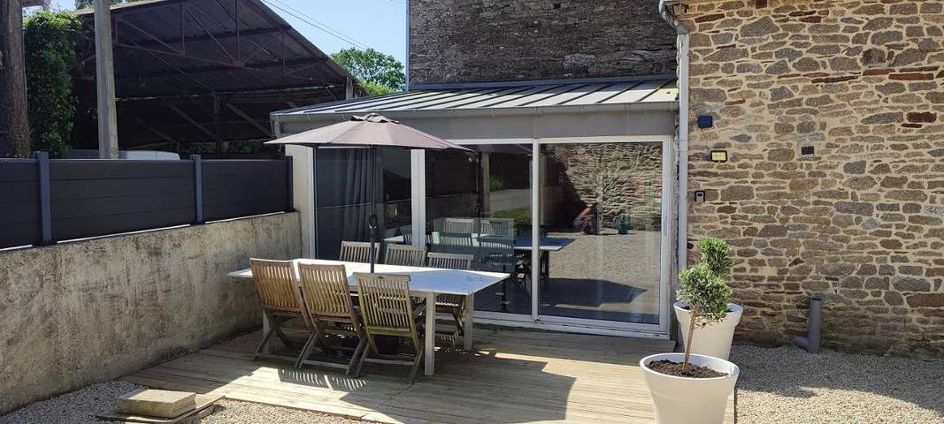 Location de vacances pour 6 personnes, avec Terrasse à Trévron