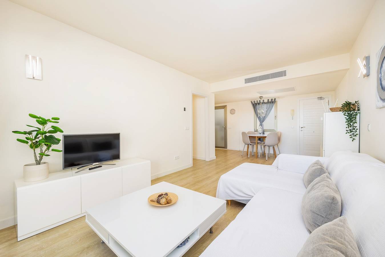Apartamento inteiro, Vistas deslumbrantes para o mar – A 50 m da praia Cala Millor in Cala Millor, Sant Llorenç des Cardassar