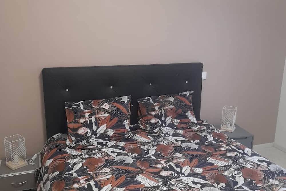 House Seasonal rental with swimming pool in Millau, Parc naturel régional des Grands Causses