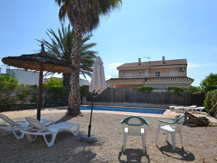 Casa Sal de mar avec la piscine privée in Platja de Riumar (Deltebre), Riumar