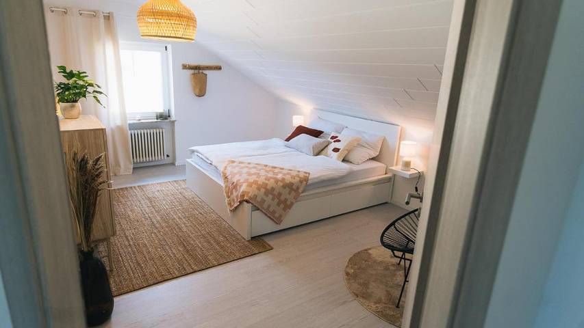 Ferienwohnung für 4 Personen, mit Balkon und Garten sowie Ausblick in Bettenfeld