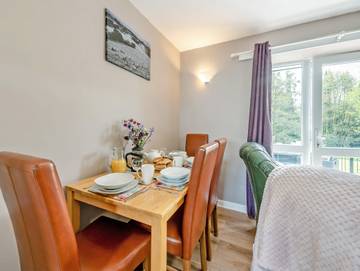Holiday Rental for 4 People in Carmarthenshire, South-Wales, Photo 3