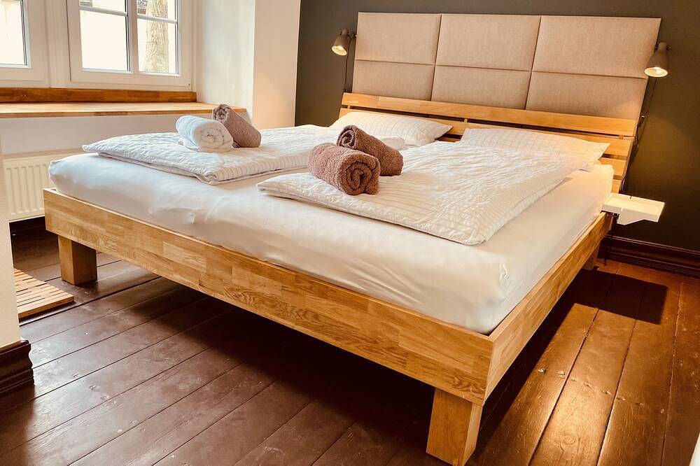 Sonniges Ferienhaus am Moselsteig mit Sauna und Jacuzzi in Burg (Mosel), Bernkastel-Kues & Umgebung