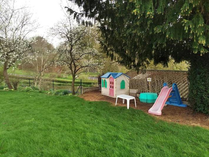 Location de vacances pour 11 personnes, avec vue et terrasse, animaux acceptés à Saint-Mars-sur-Colmont - 4