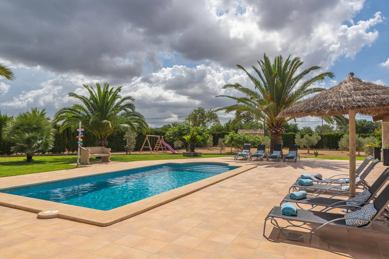 Villa Sun Club Home - Fantastische Villa mit privatem Pool, Whirlpool und gratis W-Lan. in Llucmajor, Mallorca Süden