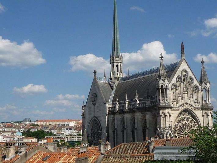 Chambre d’hôte pour 2 personnes, avec Terrasse et Jardin à Angoulême - 3