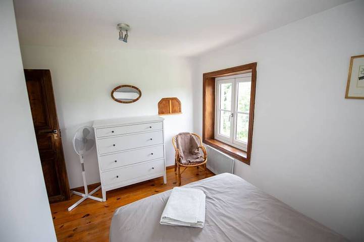 Gîte pour 8 personnes à Ars-sur-Formans - 3