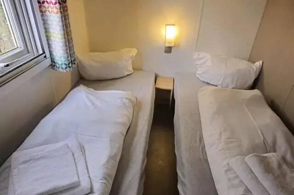 Standard mobile home, category 2, sleeps 6 in Groß Leuthen, Märkische Heide