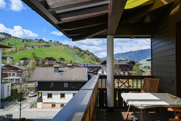 Ferienwohnung für 4 Personen, mit Balkon - 1