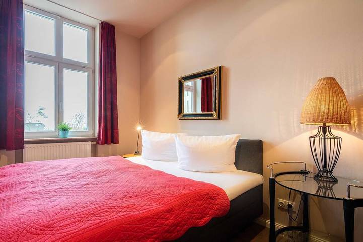 Villa für 6 Personen, mit Garten und Sauna in Drei Kaiserbäder - 4