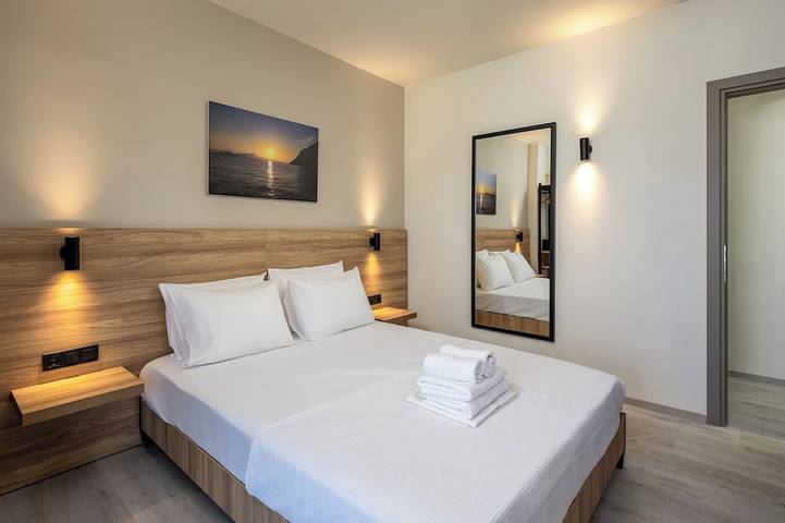 Ferienwohnung für 2 Personen, mit Balkon und Garten in Afantou - 3